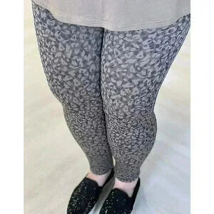 Spanx Look‎ At Me Now Seamless Leggings